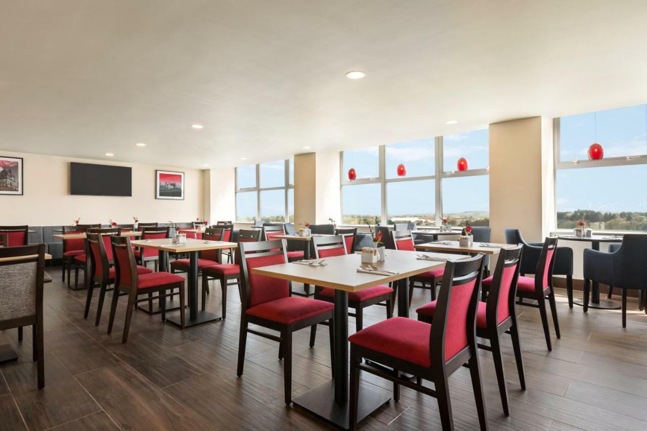 Ramada East Kilbride Hotel Exterior photo